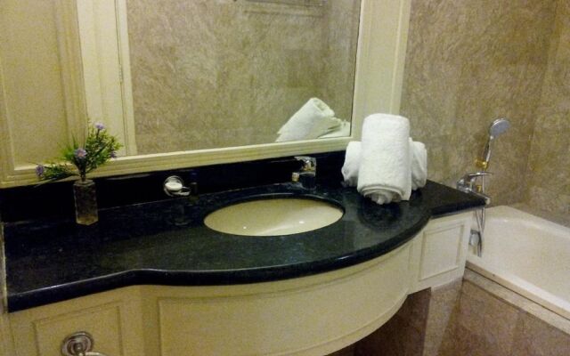 1Imbi Suites Times Square
