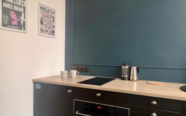 Mariensztat - 2 Swans