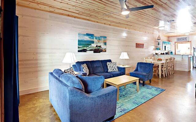 802 The Commons