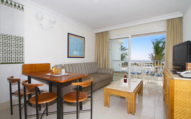 Plus Fariones Apartamentos