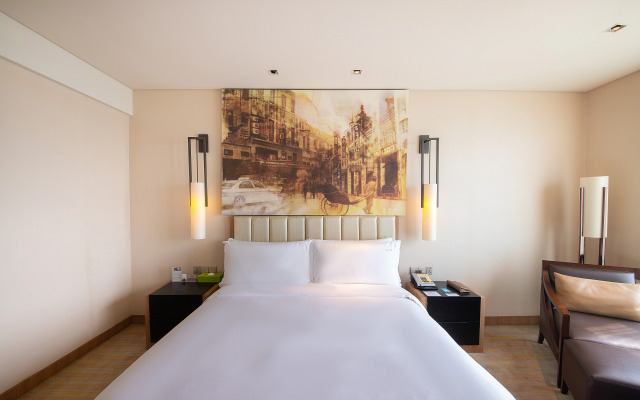 Junluxe Hotel Guangzhou Science City-Free Shuttle Bus Service to Guangzhou Canton Fair