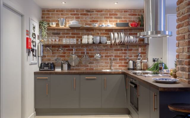 Godson Street Stylish Apartment