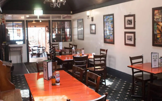 Jack Duggans Irish Pub