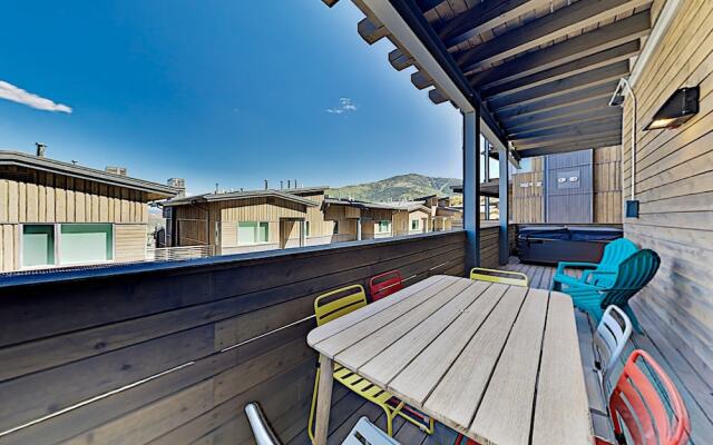 2752whmr 3 Bedroom Townhouse