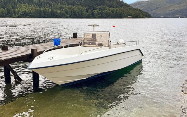 Family Oasis With Lake View-by Traum