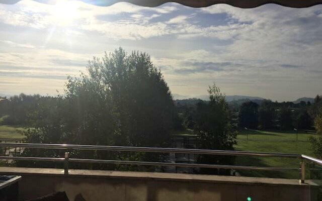 Apartment With 2 Bedrooms in Gijón, With Wifi