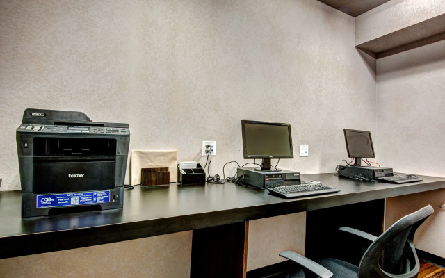 Home Inn & Suites Yorkton