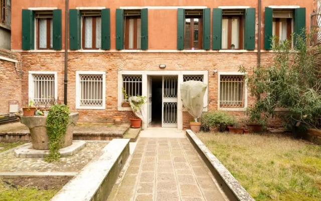 The Zen House Apartment