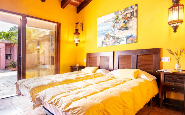 Casa Rosa Boutique Home