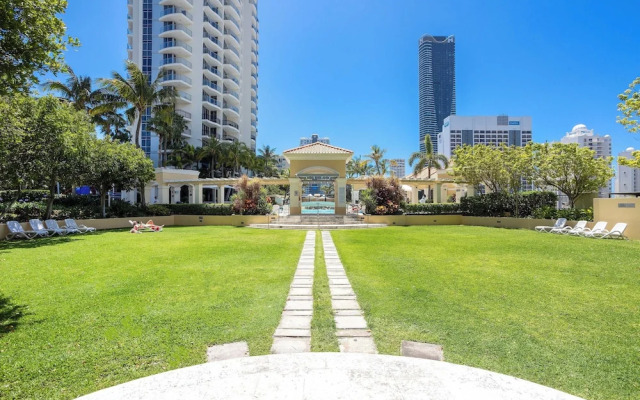 Sky Luxe Escape - 33rd Floor