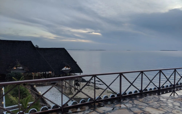 Z Ocean Hotel Kihinani