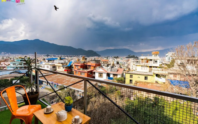 Flock Kathmandu