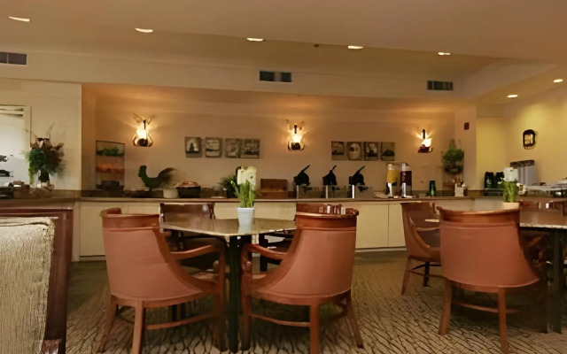 Silver Cloud Inn - Lake Union