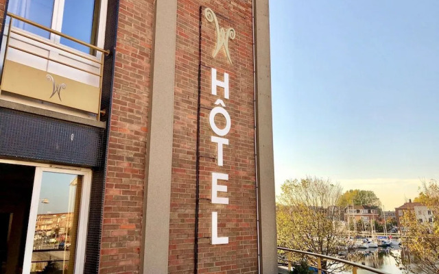 hotelImage
