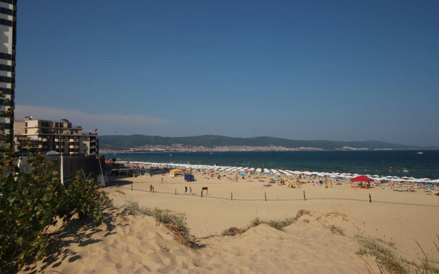 Menada Dune Residence Apartments