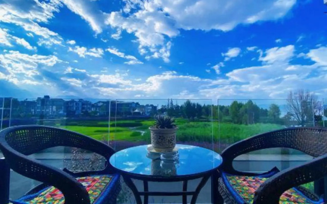 Dali Yunshuiqingshe Lakeview Inn