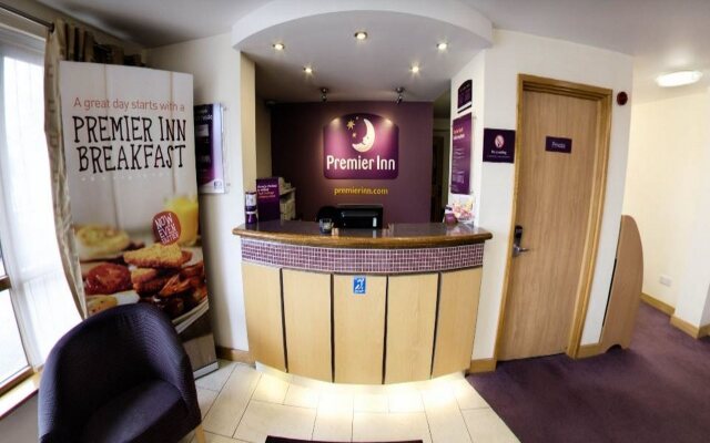 Premier Inn London Twickenham East Hotel