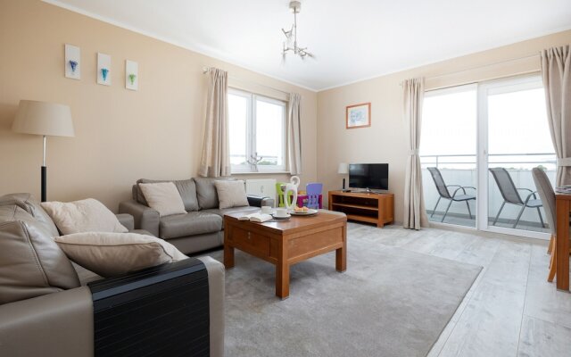 Reymonta Apartments by Renters