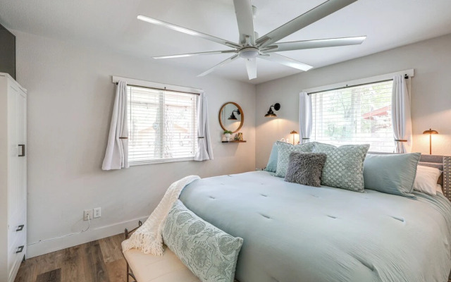 Half-mi to Trails: Pet-friendly Home in Flagstaff!