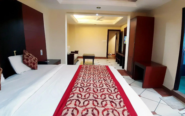 Emarald Hotel Cochin