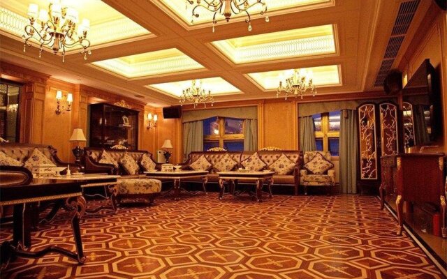 Jinding Hotel