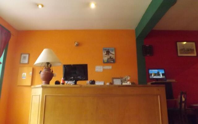 Backpackers Travel Hotel