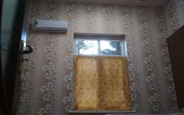 Отель May Weather