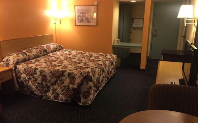 Camelot INN