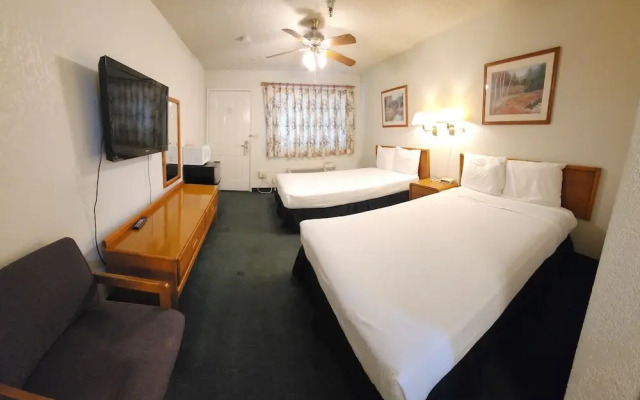 Formosa Inn
