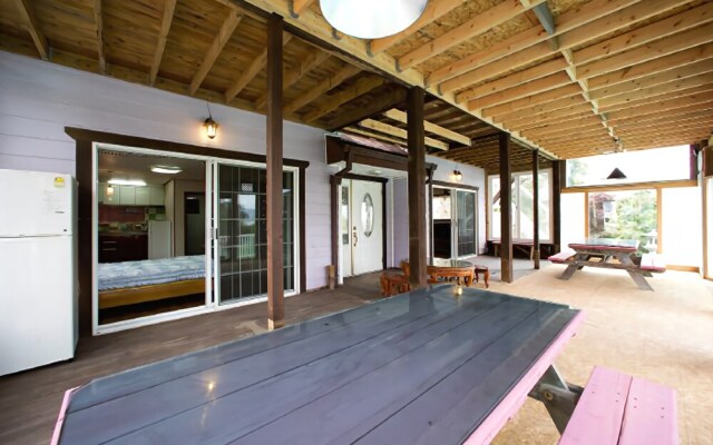 Ganghwa Hanwooldasom Pension