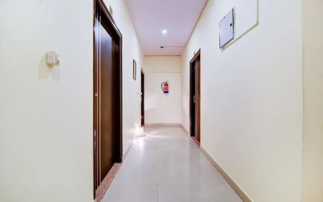 Oyo Flagship 28716 Panchasheel Enclave