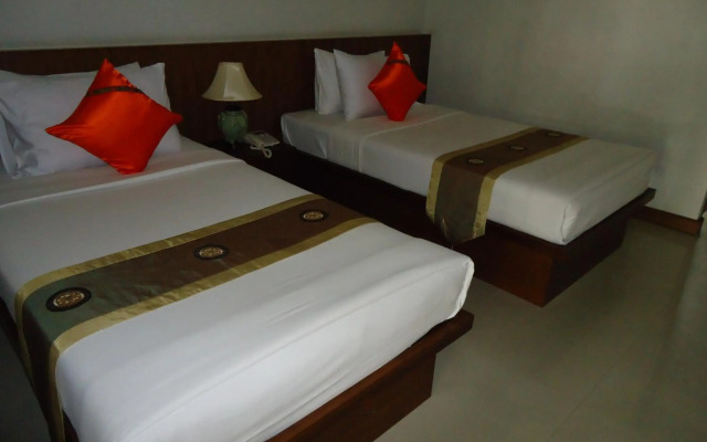 Top North Hotel
