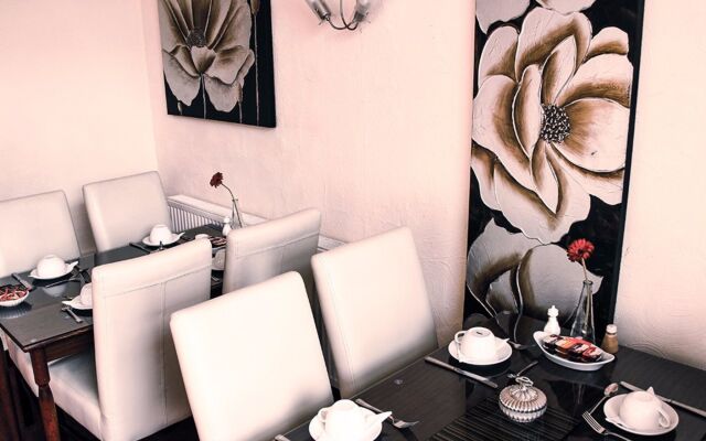 Tennyson House Hotel
