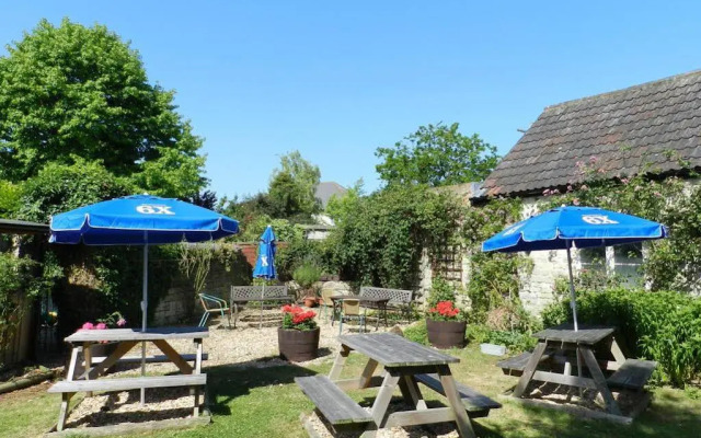 The Old Ham Tree Inn