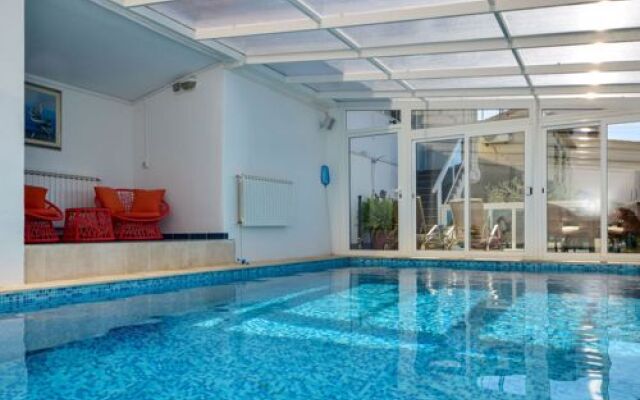 House Ksenija Cornwall