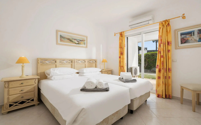 Charming Albufeira Apartment by Ideal Homes