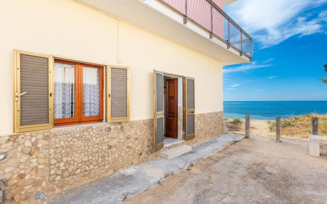 3533 Il Giglio Azzurro by Barbarhouse