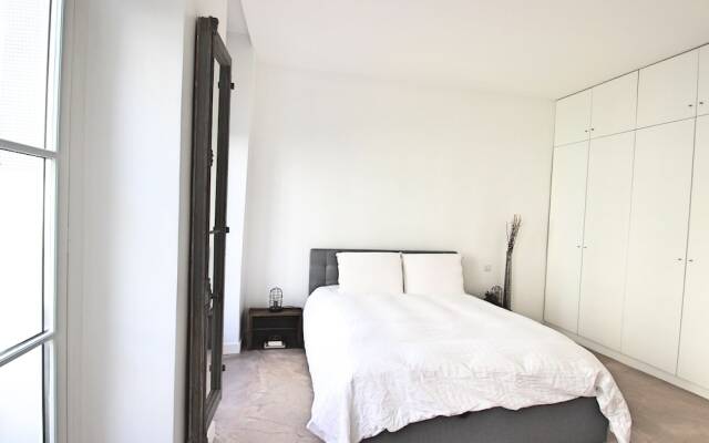 The Haut Marais Bijou - DN01