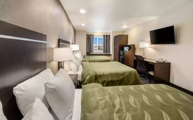 Quality Inn & Suites near NAS Fallon