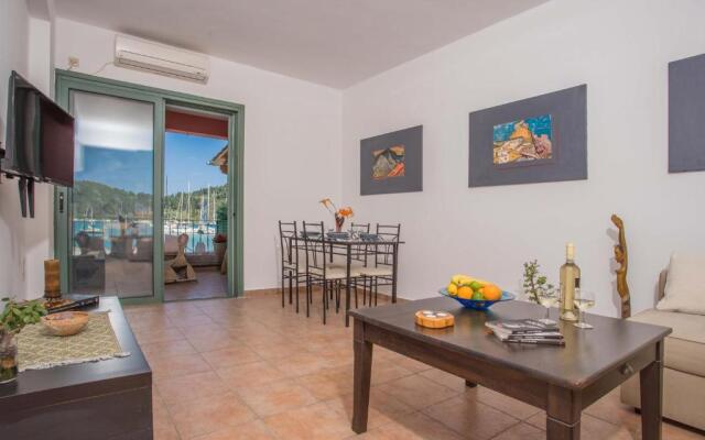 Blue Seaview Apartment 75 sqm on Nydri Coast