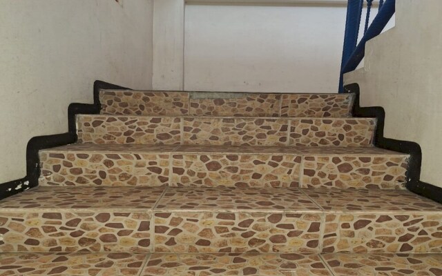 OYO 93280 Villa Efita