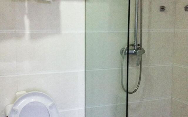 Dubang Holiday Hotel