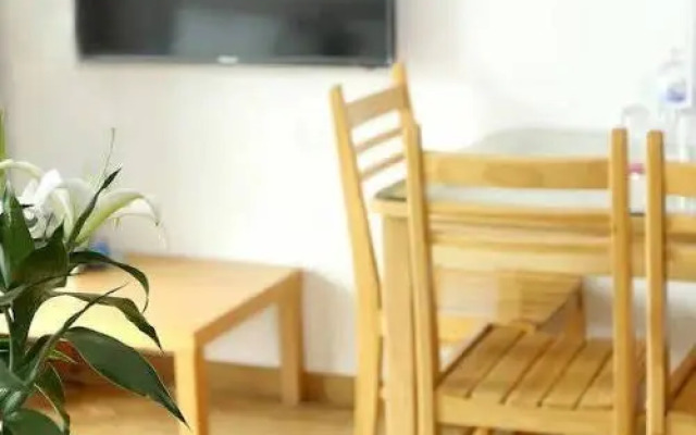 Qingdao Lewo Boutique Apartment