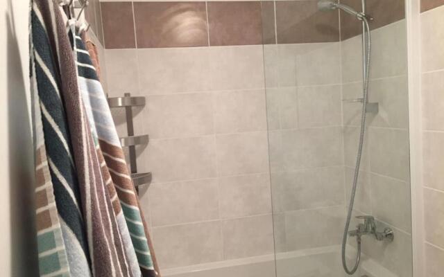 Modern Boulangerie, spacious village house