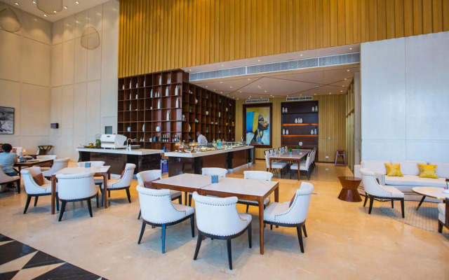 Johari Rotana Hotel
