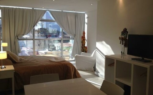 Tacha Studio 4 Apartment