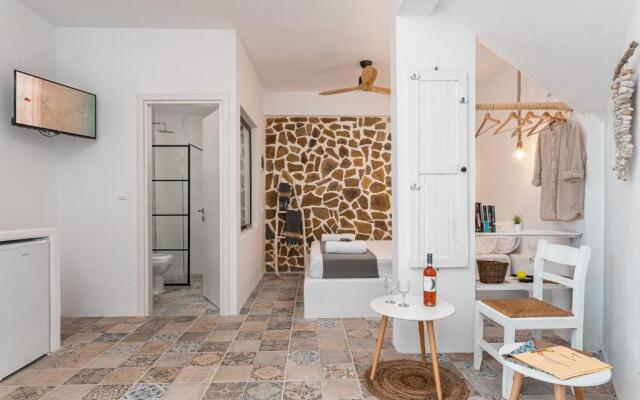 SeaView Apartment & Studio