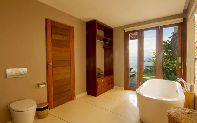 MORA Royal Villa