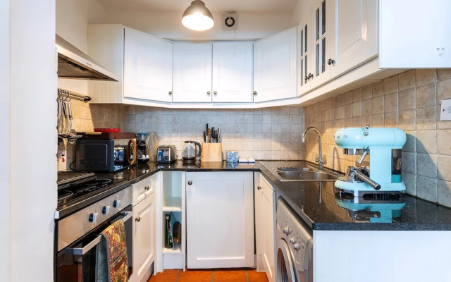 Quaint Fulham Retreat: Cozy 1-bedroom Pied-à-terre