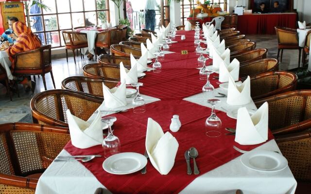 Dreamworld Resort, Hotel & Golf Course